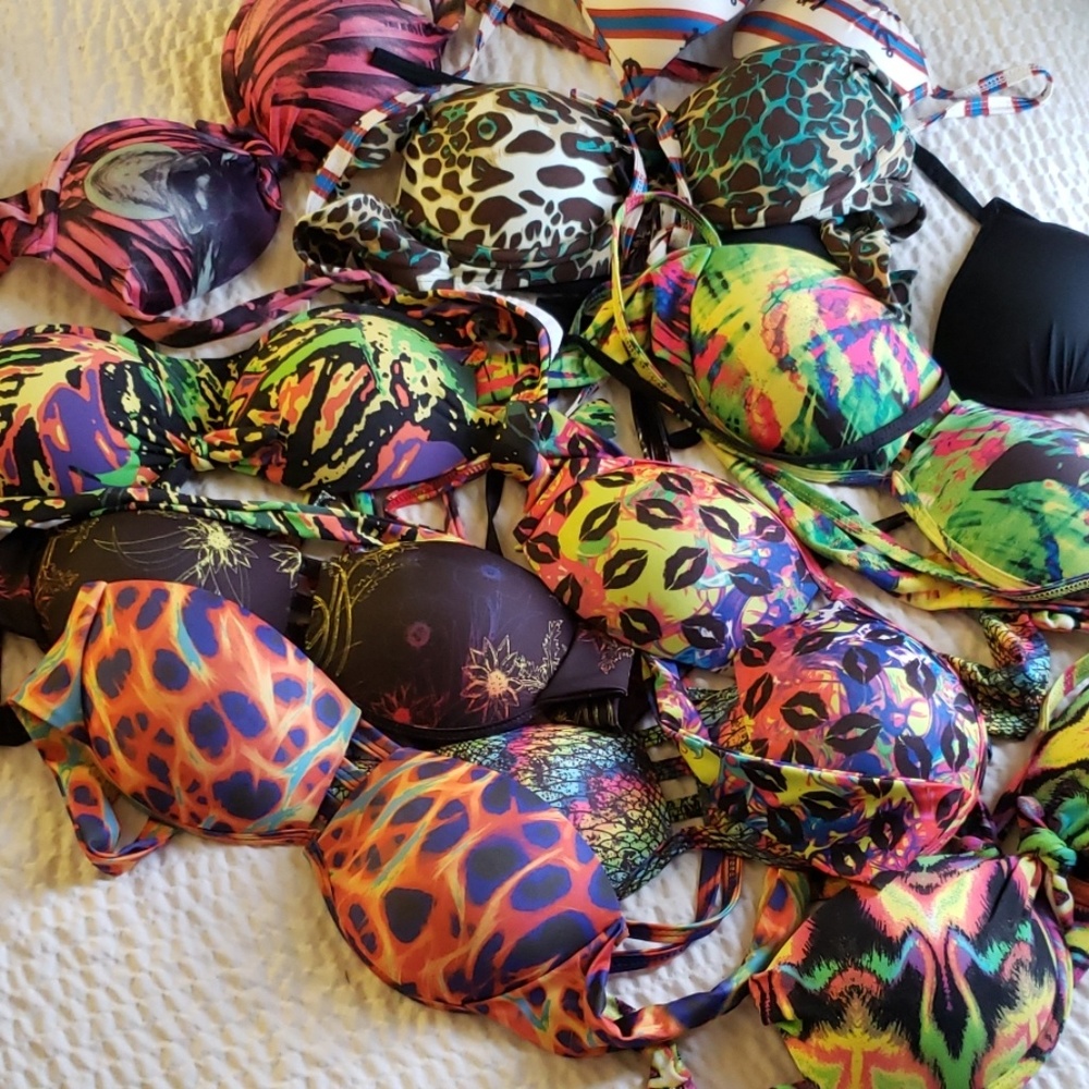 12 Bikini Tops Made in Brazil Sexy for the Beach